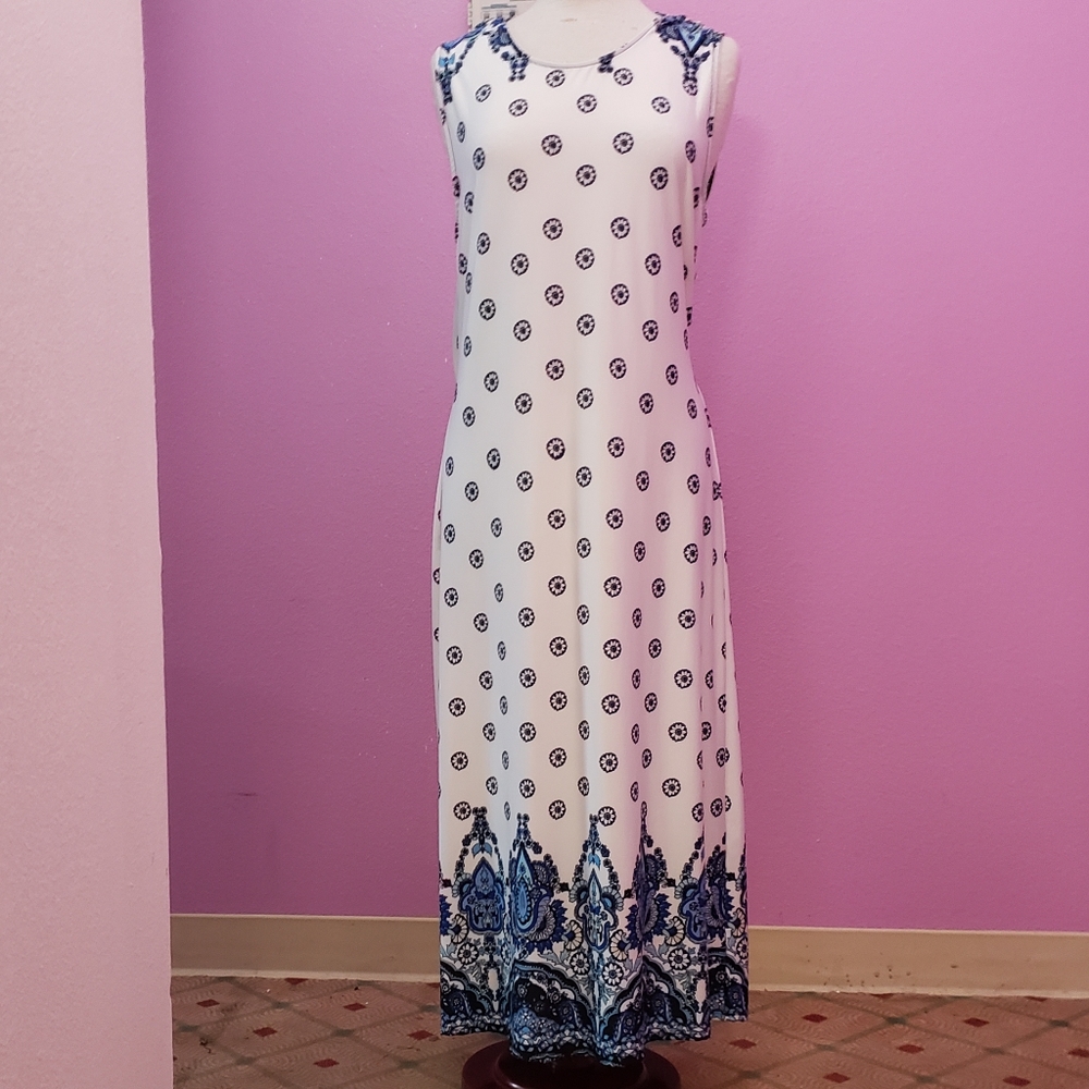 Simple, But Sexy in The Back.